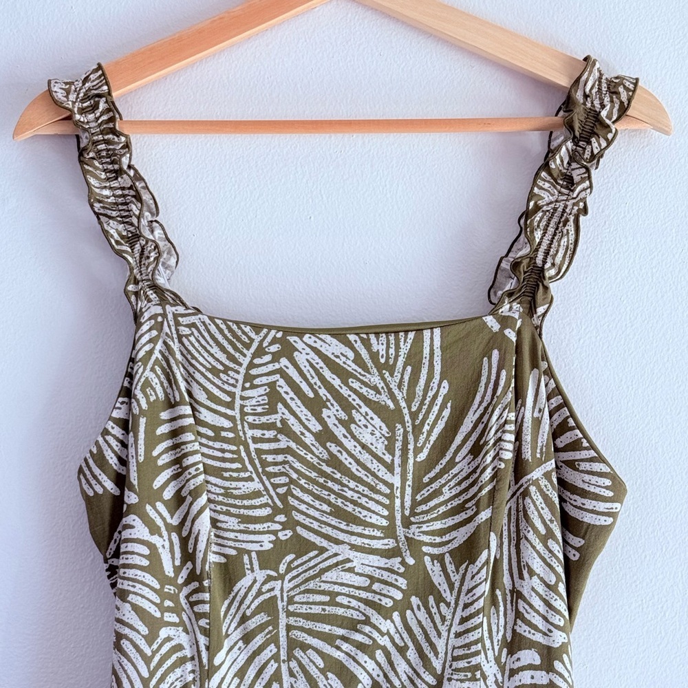 Luxology Palm Print Maxi Dress Ruffle Straps Smocked Back Olive Green Size M - Picture 4 of 12